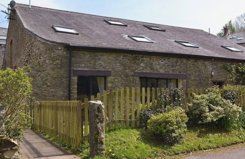 Chillington Cottage | 4 bedroom accommodation in East Allington, near Totnes
