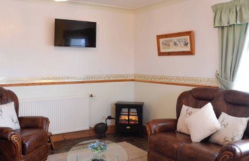 Fenwick Cottage | 4 bedroom accommodation in Fenwick, near Kilmarnock
