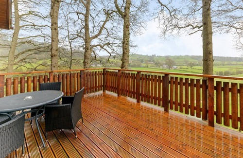 Garthmyl House | 4 bedroom accommodation in Garthmyl, Montgomery