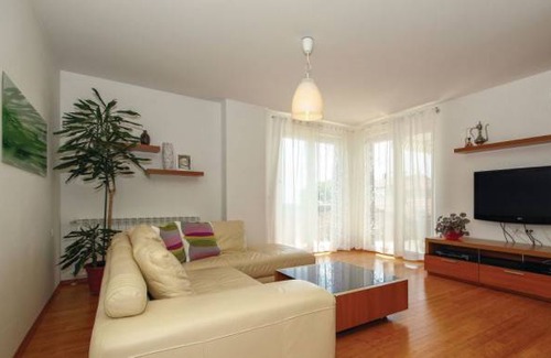 Murine House | 4 bedroom accommodation in Umag