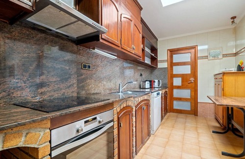 Cambrils Ski Chalet | 4 bedroom accommodation in Cambrils