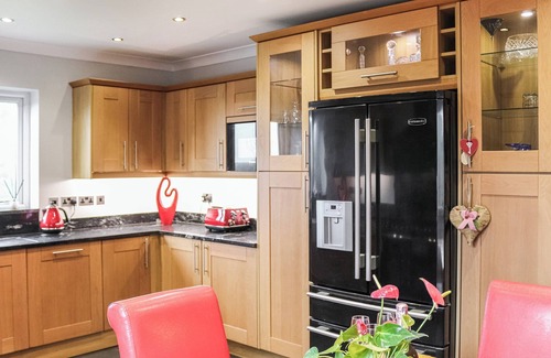 Bodorgan Cottage | 4 bedroom accommodation in Bodorgan