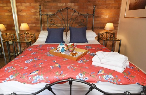 Farley House | 4 bedroom accommodation in Oakamoor