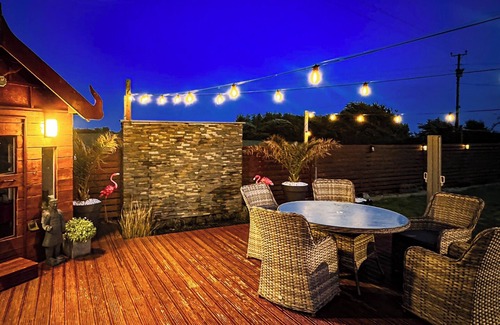 Ty Croes Cottage | 4 bedroom accommodation in Ty Croes, near Rhosneigr