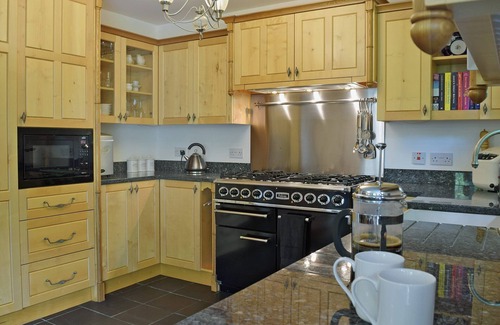 Cardigan Cottage | 4 bedroom accommodation in Llechryd, near Cardigan