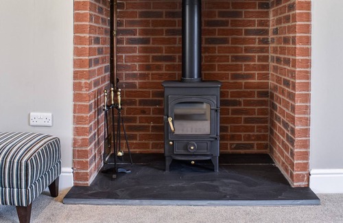 Llangyniew Cottage | 4 bedroom accommodation in Dolanog