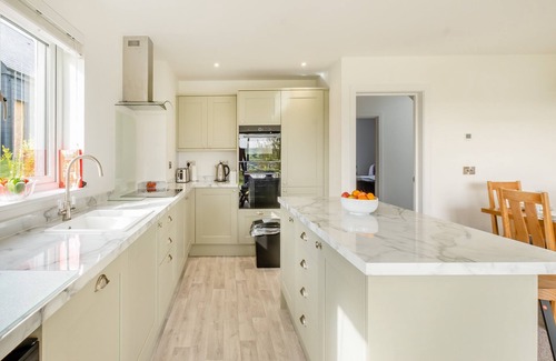 Newport East Cottage | 4 bedroom accommodation in Newport