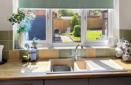 Bere Regis Cottage | 4 bedroom accommodation in Bere Regis, near Wareham
