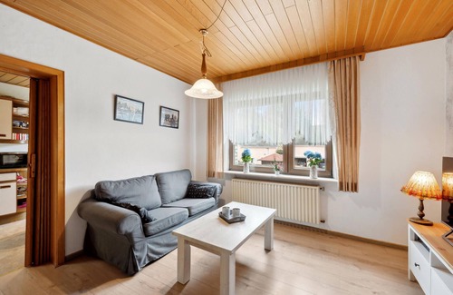 Oberelz House | 4 bedroom accommodation in Oberelz