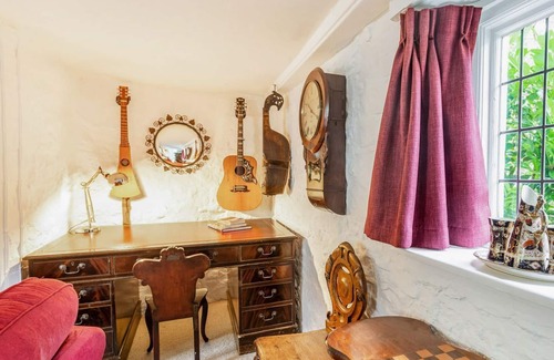 Trusham Cottage | 4 bedroom accommodation in Higher Ashton, near Exeter