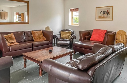Norwich Cottage | 4 bedroom accommodation in Hainford, near Norwich