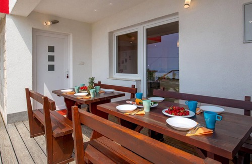 Lukovo House | 4 bedroom accommodation in Lukovo