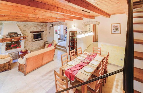 Pinezici House | 4 bedroom accommodation in Marcana