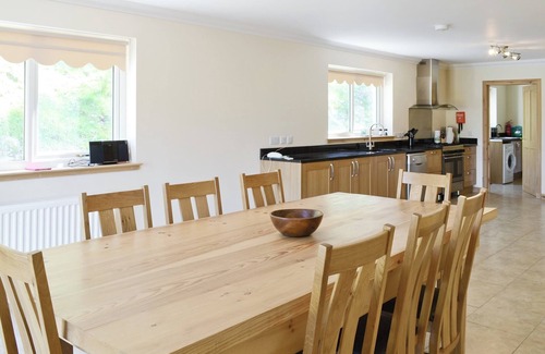 Lairg Cottage | 4 bedroom accommodation in Glen Cassley, near Lairg