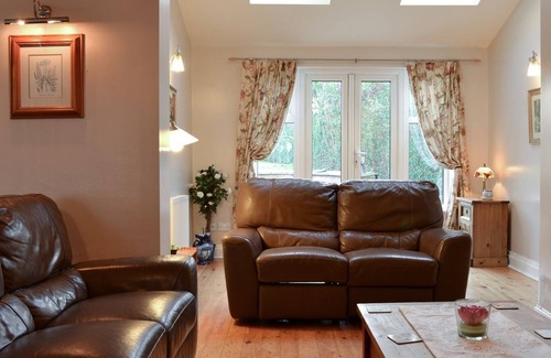 York Cottage | 4 bedroom accommodation in Osbaldwick, near York