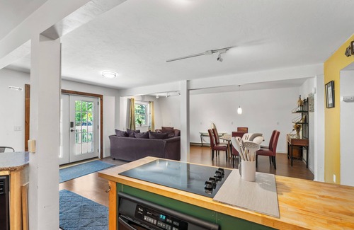 Sister Bay House | 4-bedroom barn in terrific Sister Bay with WiFi, AC. Enjoy your stay