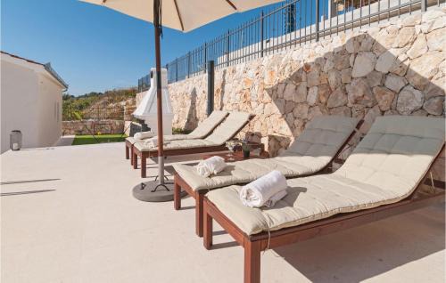Sevid House | 4 Bedroom Beautiful Home In Sevid