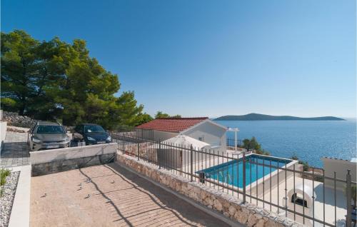 Sevid House | 4 Bedroom Beautiful Home In Sevid