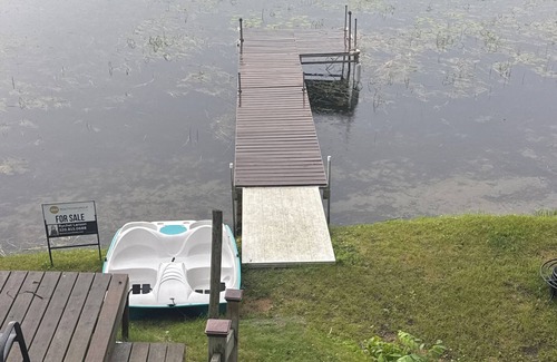 Alexandria Cabin | 4-bedroom cabin in enchanting Alexandria with WiFi, AC