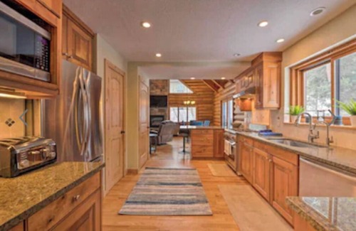 Summit Park Cabin | 4 Bedroom Cabin in Summit Park, close to Park City