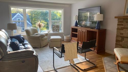 East Falmouth House | 4 Bedroom Cape Getaway, 5 Min Drive to Beach, Pool Table, Grill, Backyard