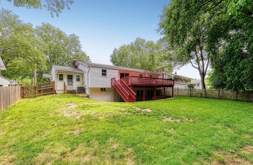 Annapolis House | 4 Bedroom - Completely updated. Super safe neighborhood close to USNA stadium