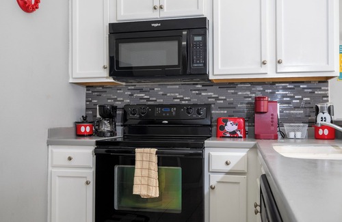 Bellavida House | 4-bedroom Cozy Townhome Bella Vida Resort with Private Pool