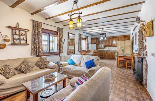 Cuevas del Campo House | 4 bedroom accommodation in Cuevas del Campo