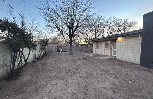 South Valley House | 4 bedroom Family friendly and spacious house in the South Valley area.