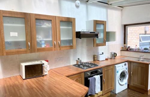 Hillside House | 4-bedroom flat -Wimbledon Village