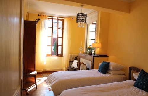 Sonnac-sur-l'Hers House | 4 bedroom holiday home south of Carcassonne great for families and friends