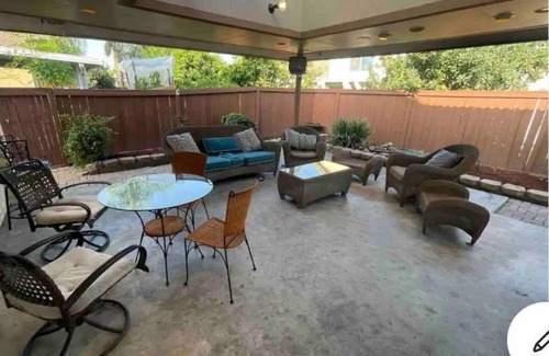 Rubidoux House | 4 bedroom Home Near Downtown Riverside