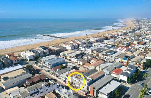 West Newport House | 4 Bedroom Home with Rooftop & Peek-A-Boo Ocean View