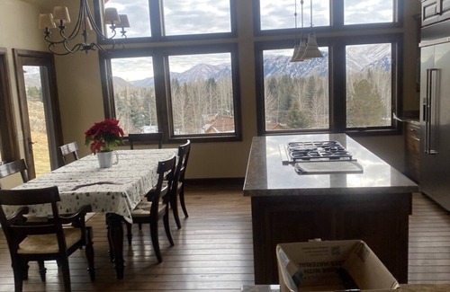 Hailey House | 4-bedroom house 6 miles south of Ketchum