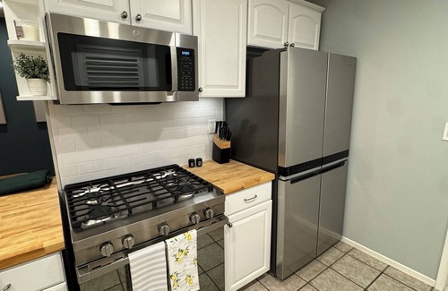 Lakewood Village House | 4-bedroom house centrally located LA & OC with hot tub & game room