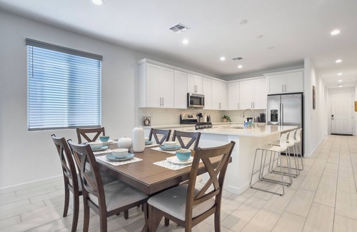 Laveen House | 4-bedroom house in charming Phoenix with Tesla EV Charger