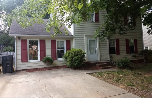 Matthews House | 4-bedroom house in marvelous Matthews, 15 Minutes from Uptown Charlotte