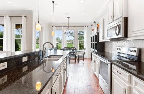 Villa Lago House | 4 Bedroom house on the golf course with 2 golf carts!