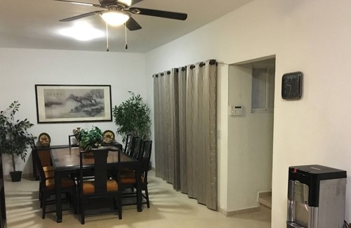 El Centenario House | 4 Bedroom House ~ Swim With Whale Sharks ~ Windsurfing Capital And Nature!