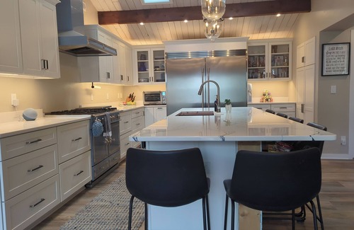 Sturgeon Bay House | 4-bedroom house with AC in Sturgeon Bay