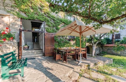 Borgo Val di Taro House | 4 bedroom accommodation in Borgo Val di Taro PR
