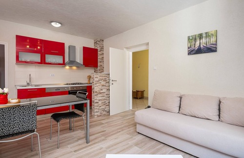 Lovorno House | 4 bedroom lovely home in Lovorno