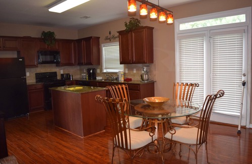Church Street House | 4 Bedroom, Luxury Home Near Downtown Atlanta