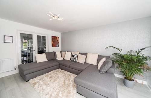 Sindlesham Apartment | 4 bedroom new build house