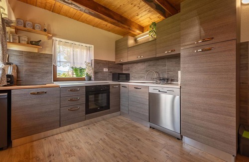 Gospic House | 4 bedroom nice home in Gospic