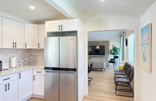 Covina House | 4-bedroom pool & game room bungalow in Ikea Covina