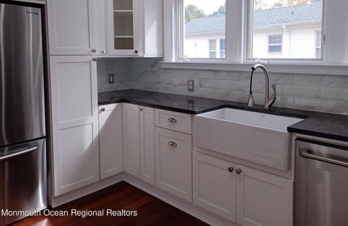 West Long Branch Apartment | 4 Bedroom Single family 267771 by Houzlet