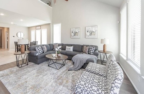 Sienna Plantation Apartment | 4 Bedroom Single family 548431 by Houzlet