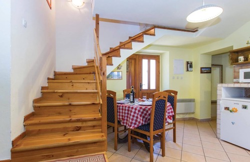 Martinski House | 4 bedroom stunning home in Martinjski
