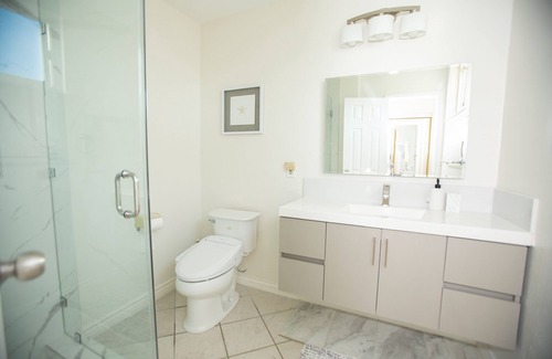 Huntington Beach House | 4 Bedroom Surf City Luxury Home